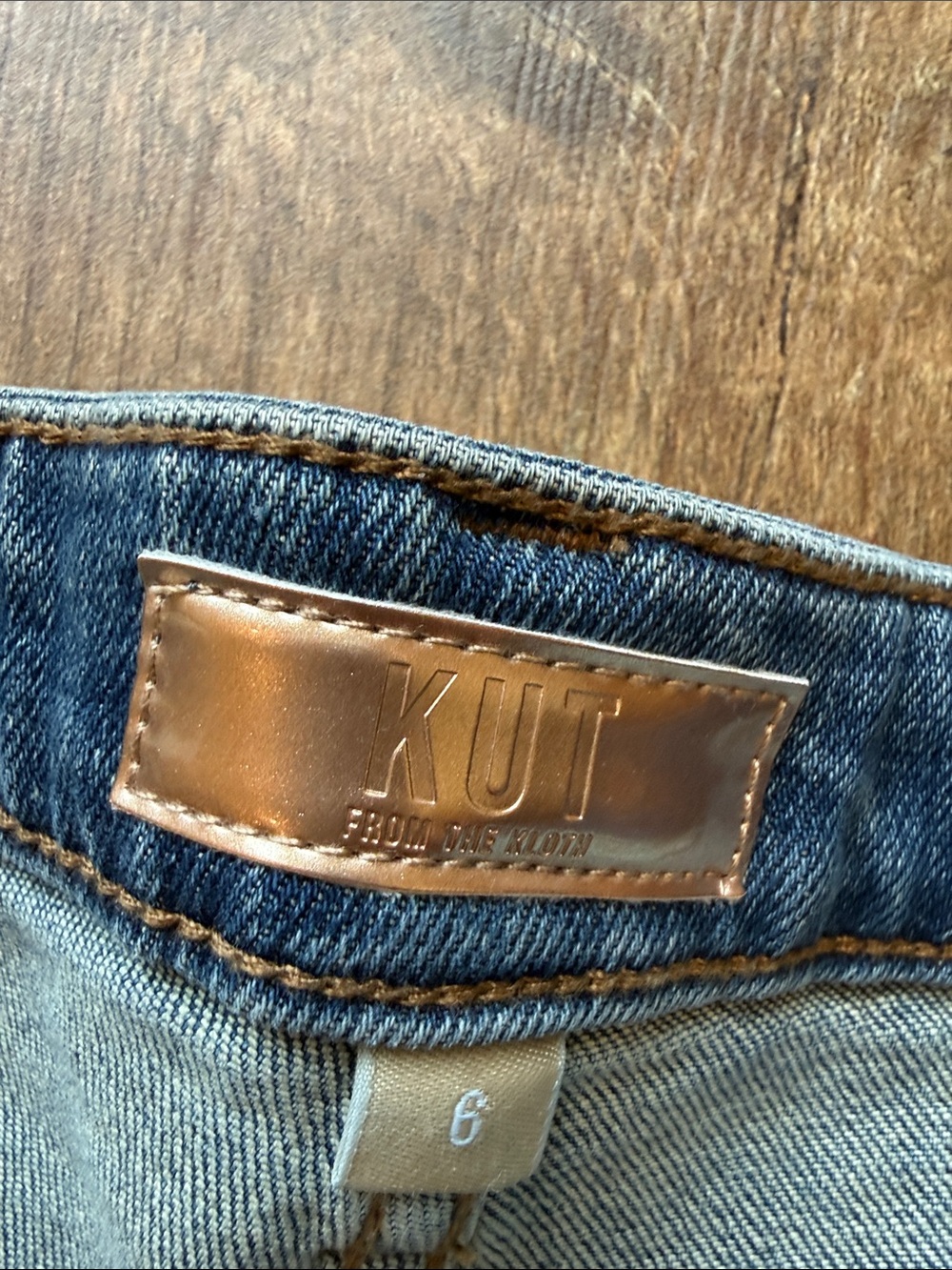 Kut from the Kloth Blue Wide Leg Flare Jeans - Picture 2 of 7